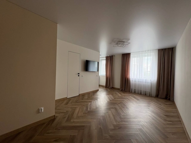 Купить двухкомнатную квартиру в ЦАО в Новосибирске. Вариант № 35066, 1, площадь -  квм, цена 7350000 рублей