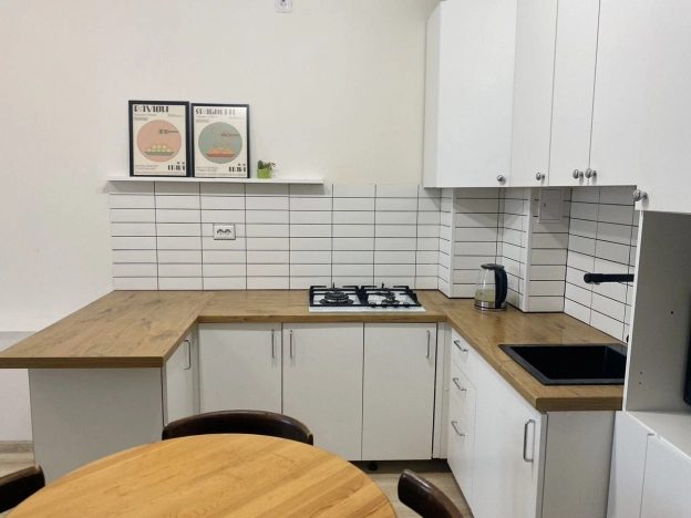 Купить двухкомнатную квартиру на улице Артиллерийская в Калининграде. Вариант № 52554, 2, площадь -  квм, цена 9500000 рублей