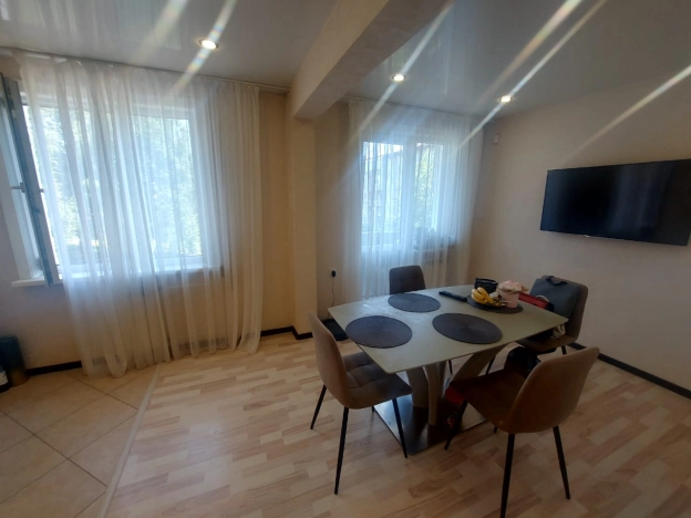 . Вариант № 49772, 1, площадь - 60 квм, цена 6990000 рублей