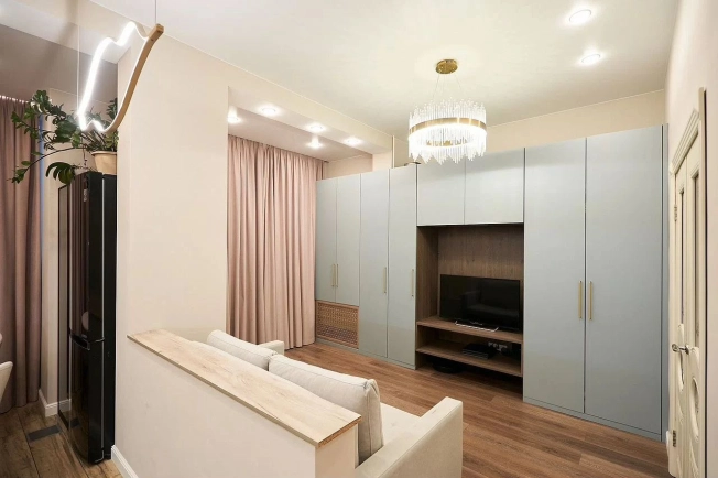 Купить однокомнатную квартиру в районе Московский в Санкт-Петербурге. Вариант № 46851, 4, площадь -  квм, цена 14990000 рублей