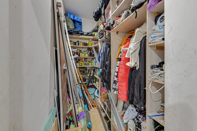 Купить многокомнатную квартиру в районе Филёвский Парк в Москве. Вариант № 1289752, 23, площадь -  квм, цена 16500000 рублей