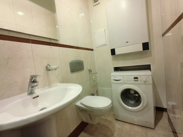 Купить четырехкомнатную квартиру в Йошкар-Оле. Вариант № 6620961, 29, площадь -  квм, цена 20000000 рублей