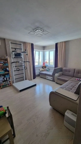 Купить трехкомнатную квартиру в Микрорайоне 2-й, Северо-Западный жилой район в Ижевске. Вариант № 19986, 18, площадь -  квм, цена 6600000 рублей