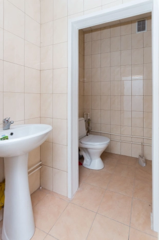 Снять коммерческую недвижимость в Тобольске. Вариант № 25952, 16, площадь -  квм, цена 155000 рублей