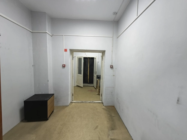 Купить коммерческую недвижимость свободного назначения в Улан-Удэ. Вариант № 7763025, 17, площадь -  квм, цена 16500000 рублей