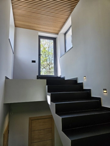 Купить дом в Москве. Вариант № 9654909, 13, площадь - квм, цена 26250000 рублей