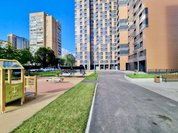 Купить двухкомнатную квартиру в районе Черёмушки в Москве. Вариант № 9465015, 43, площадь -  квм, цена 26990000 рублей