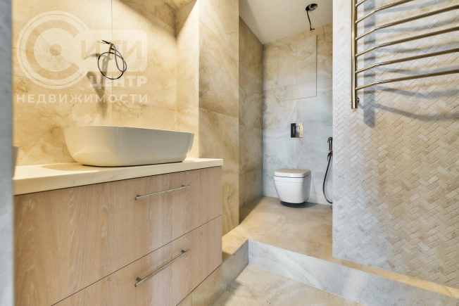 Купить трехкомнатную квартиру в ЖК Гран При в Воронеже. Вариант № 37202, 11, площадь -  квм, цена 20950000 рублей