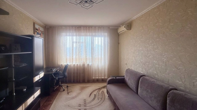 Купить квартиру в Белгороде. Вариант № 10355632, 0, площадь -  квм, цена 4450000 рублей