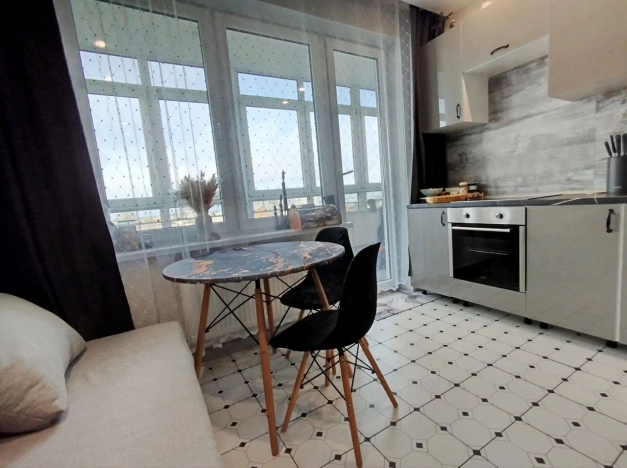 Купить однокомнатную квартиру в районе Московский в Калининграде. Вариант № 5322088, 6, площадь -  квм, цена 6100000 рублей