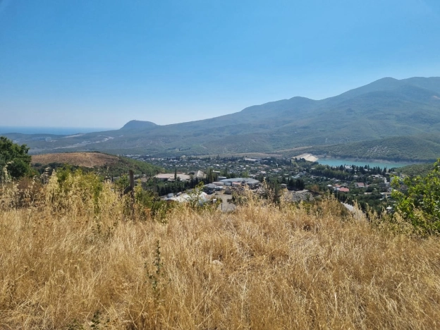 Купить земельный участок в Республике Крым. Вариант № 3832413, 11, площадь -  квм, цена 6500000 рублей