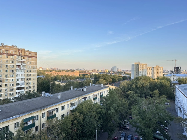 Купить квартиру в районе Соколиная Гора в Москве. Вариант № 36165, 18, площадь -  квм, цена 29900000 рублей