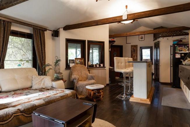 Купить дом в Москве. Вариант № 8956686, 24, площадь -  квм, цена 29000000 рублей