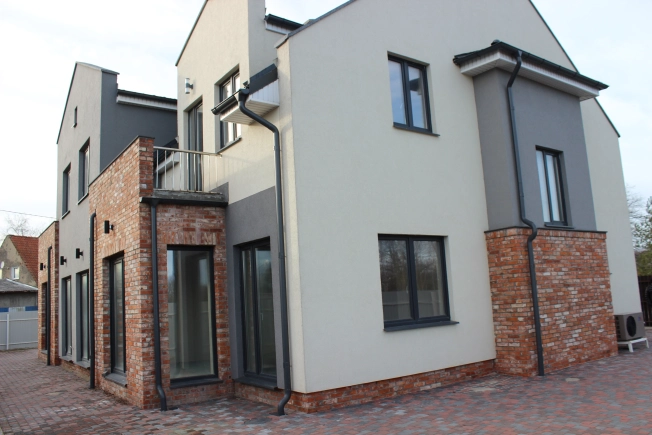 Купить таунхаус в Калининграде. Вариант № 1990, 5, площадь -  квм, цена 12490000 рублей