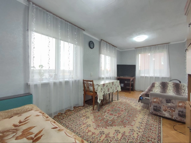 Купить дом на улице Совхозная в Тюменской области. Вариант № 8854245, 0, площадь -  квм, цена 2800000 рублей