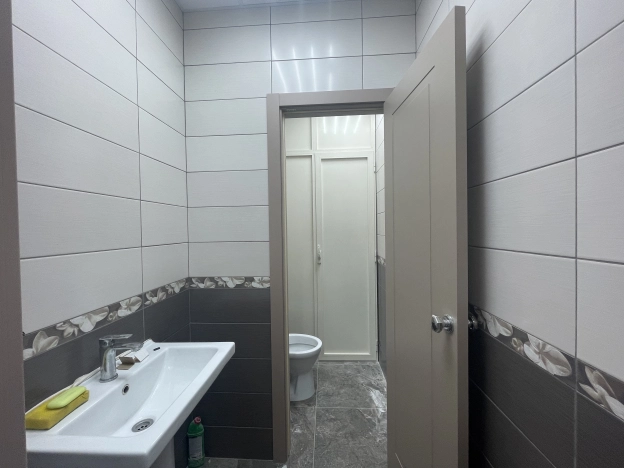 Снять коммерческую недвижимость в Владимире. Вариант № 52840, 33, площадь -  квм, цена 230000 рублей