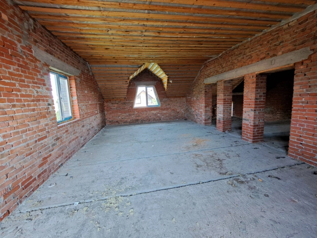 Купить дом в Новосибирске. Вариант № 2722860, 24, площадь -  квм, цена 11680000 рублей