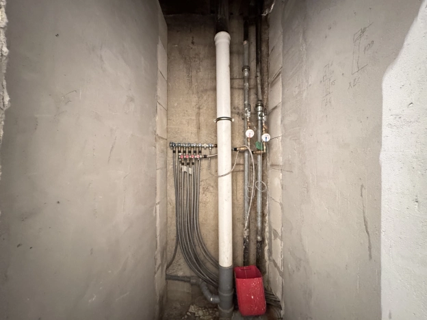 Купить многокомнатную квартиру в районе Филёвский Парк в Москве. Вариант № 1898475, 16, площадь -  квм, цена 18200000 рублей