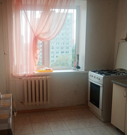 Купить двухкомнатную квартиру на улице Дмитриева в Омске. Вариант № 46349, 2, площадь -  квм, цена 5350000 рублей