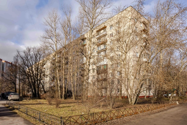 Купить однокомнатную квартиру в районе Московский в Санкт-Петербурге. Вариант № 28018, 25, площадь -  квм, цена 7250000 рублей