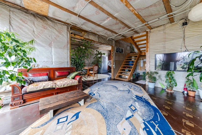 Купить дом в Санкт-Петербурге. Вариант № 8770466, 8, площадь -  квм, цена 10500000 рублей