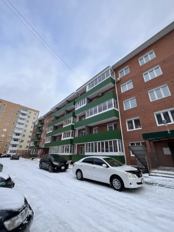 Купить трехкомнатную квартиру в районе Октябрьский в Улан-Удэ. Вариант № 9379836, 21, площадь - квм, цена 10200000 рублей