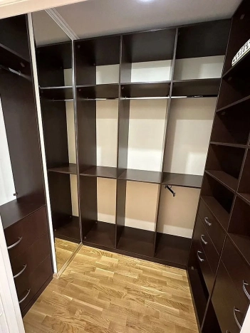Купить квартиру в Москве. Вариант № 3351430, 12, площадь - квм, цена 65000000.0000 рублей