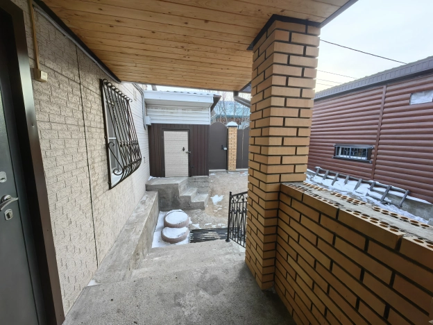 Купить дом в Иркутской области. Вариант № 9561316, 11, площадь -  квм, цена 9200000 рублей