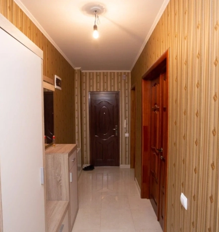 Купить трехкомнатную квартиру на улице Советская в Калининградской области. Вариант № 3541, 12, площадь -  квм, цена 12500000 рублей