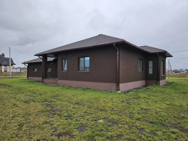 Купить дом в Белгороде. Вариант № 8038750, 3, площадь -  квм, цена 10900000 рублей