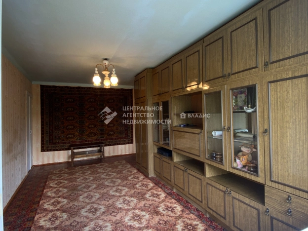 Купить двухкомнатную квартиру на вторичке в Рязанской области. Вариант № 9166939, 0, площадь -  квм, цена 1215000 рублей