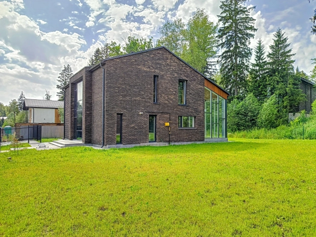 Купить дом в Тверской области. Вариант № 17884, 26, площадь -  квм, цена 36200000 рублей