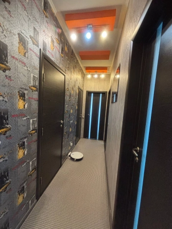 Купить трехкомнатную квартиру на вторичке в Московской области. Вариант № 7608544, 5, площадь -  квм, цена 10800000 рублей