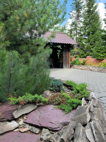 Купить дом в Омске. Вариант № 1418502, 31, площадь -  квм, цена 69000000 рублей