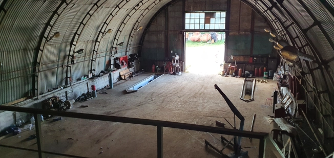 Купить коммерческую недвижимость в Тобольске. Вариант № 8995954, 4, площадь -  квм, цена 16000000 рублей