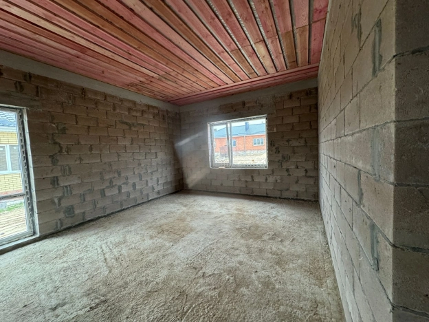 Купить дом в районе Западный в Элисте. Вариант № 3355446, 2, площадь -  квм, цена 7800000 рублей