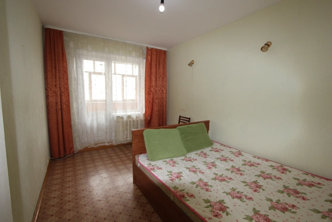 Купить двухкомнатную квартиру в Республике Башкортостан. Вариант № 7349, 9, площадь -  квм, цена 3800000 рублей