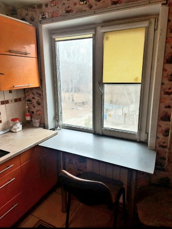 Купить трехкомнатную квартиру в районе Калининский в Новосибирске. Вариант № 3995681, 2, площадь -  квм, цена 3750000 рублей