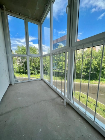 Купить трехкомнатную квартиру в Микрорайоне 5-й в Вологде. Вариант № 2854, 9, площадь -  квм, цена 10190000 рублей