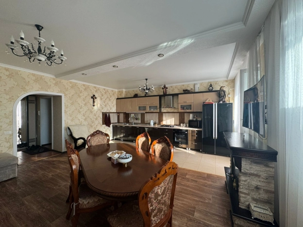 Снять квартиру в Республике Татарстан (татарстан). Вариант № 10134919, 1, площадь -  квм, цена 60000 рублей