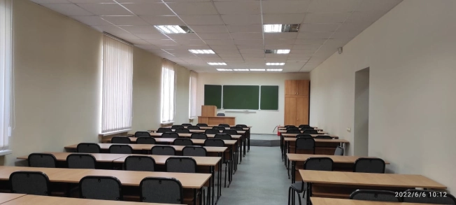 Снять коммерческую недвижимость в Омске. Вариант № 3595, 18, площадь -  квм, цена 293000 рублей