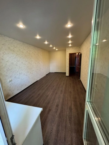 Купить квартиру в Москве. Вариант № 10074927, 14, площадь -  квм, цена 10700000 рублей