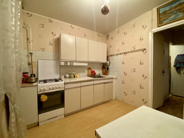 Купить двухкомнатную квартиру на улице Кузнецова в Иванове. Вариант № 13911, 8, площадь -  квм, цена 3950000 рублей