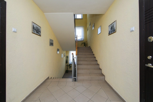 . Вариант № 2885, 22, площадь - 80 квм, цена 14200000 рублей