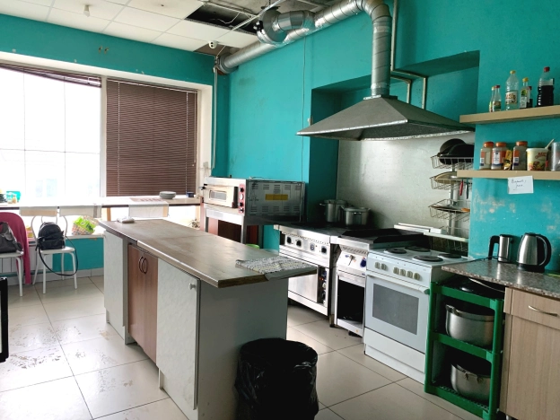 Снять коммерческую недвижимость свободного назначения на улице Коммунистическая в Новосибирске. Вариант № 4285, 9, площадь -  квм, цена 110000 рублей