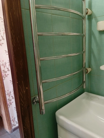 Купить трехкомнатную квартиру на улице Ильи Мухачева в Бийске. Вариант № 6704238, 23, площадь -  квм, цена 5280000 рублей