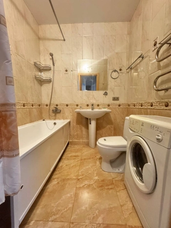 Купить однокомнатную квартиру на улице Войсковая в Краснодаре. Вариант № 227936, 4, площадь -  квм, цена 8300000 рублей