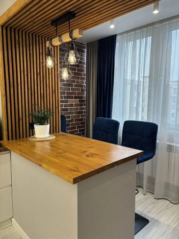 Купить трехкомнатную квартиру в Ростовской области. Вариант № 7590424, 2, площадь -  квм, цена 12800000 рублей