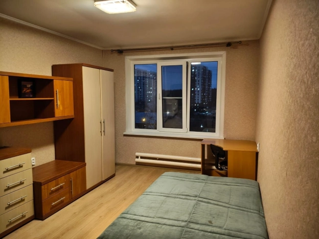 Купить квартиру в Микрорайоне Механического завода № 1, посёлок городского типа Радумля в Московской области. Вариант № 10559914, 6, площадь - квм, цена 5600000 рублей