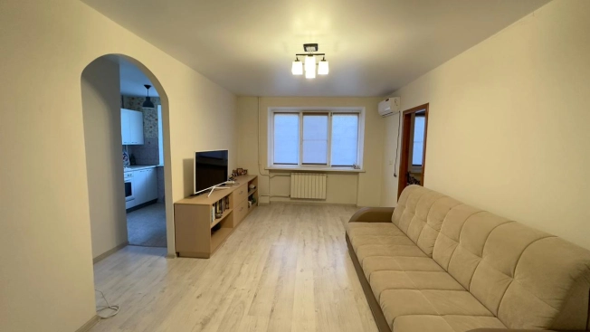 Купить квартиру на улице Университетский проспект в Волгограде. Вариант № 8409187, 0, площадь - квм, цена 5200000 рублей